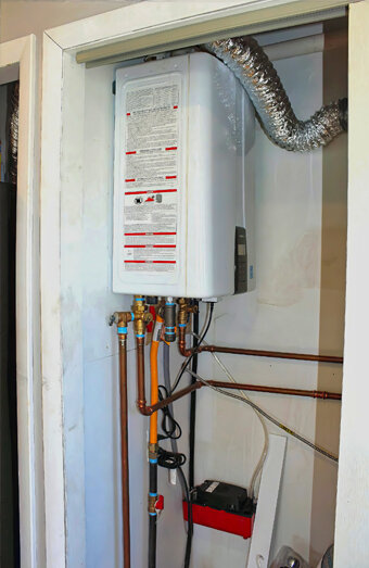 https://canningvalehotwater.com.au/uploads/2025/06/instant-hot-water-systems-43926.jpg